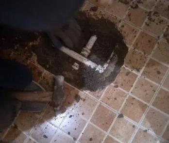 掇刀卫生间漏水维修公司为您分享下卫生间渗水如何处理及注意事项